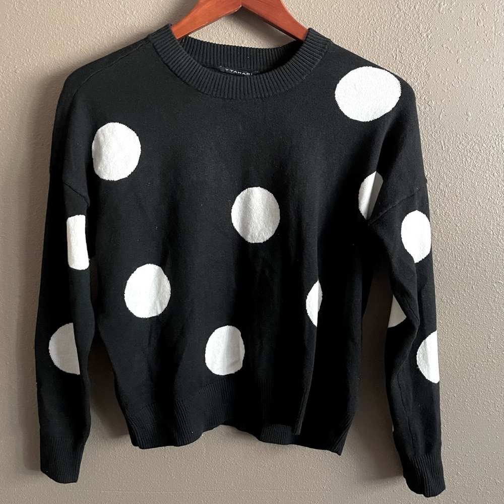 Black and white Polka dot  crew sweater T Tahari.